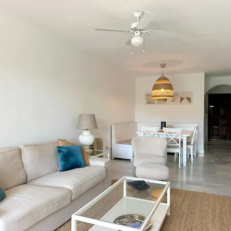 Modern 2 Bedroom In Apartamento *
