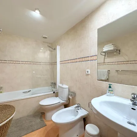 Apartamento Modern 2 Bedroom In Marbella
