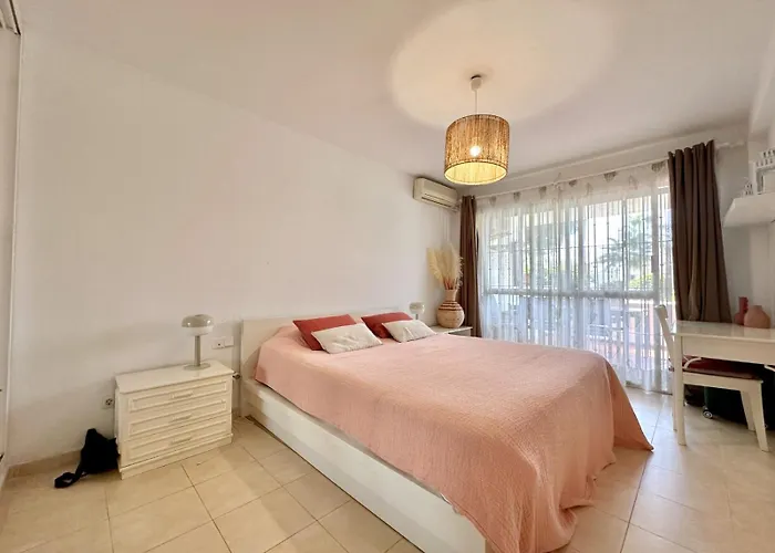 Appartamento Modern 2 Bedroom In